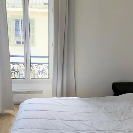 Apartment Hypercentre Lamartine 308 *