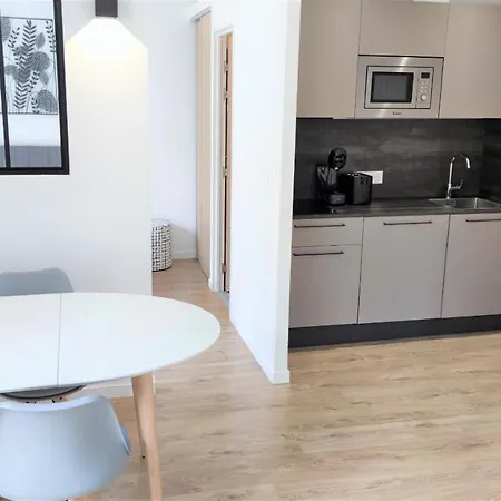 Apartment Hypercentre Lamartine 308